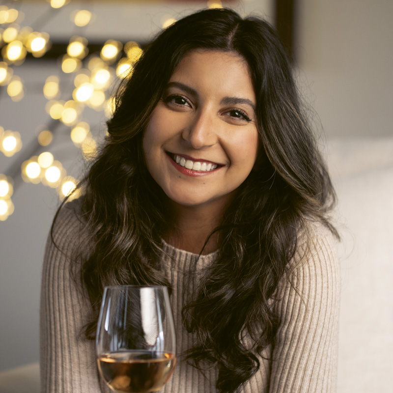 Headshot of contributing writer Henna Bakshi